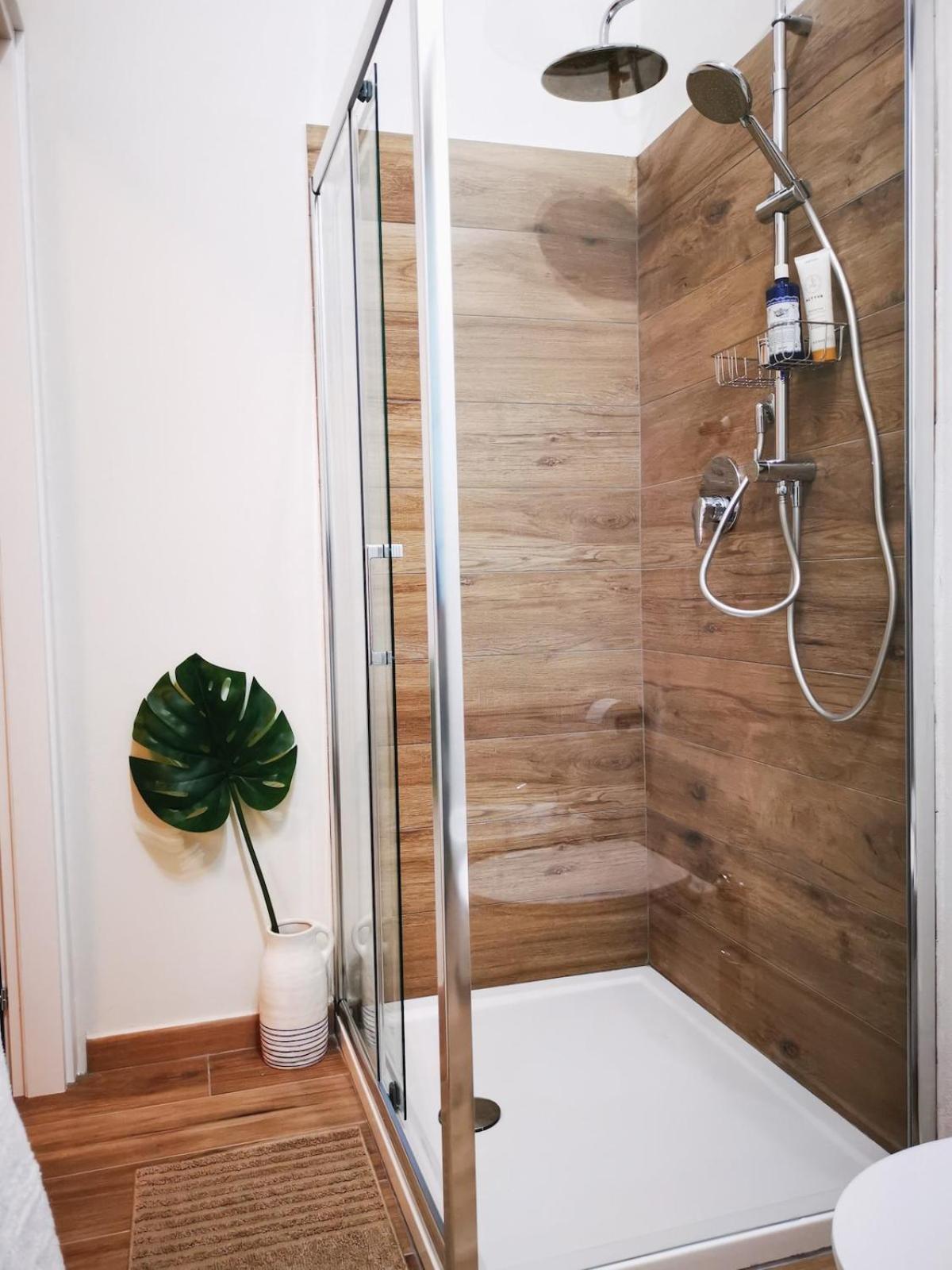 Apartamento Cozy 50 Meters From The Metro